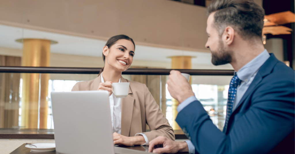 7 things naturally curious people do that make others want to keep talking