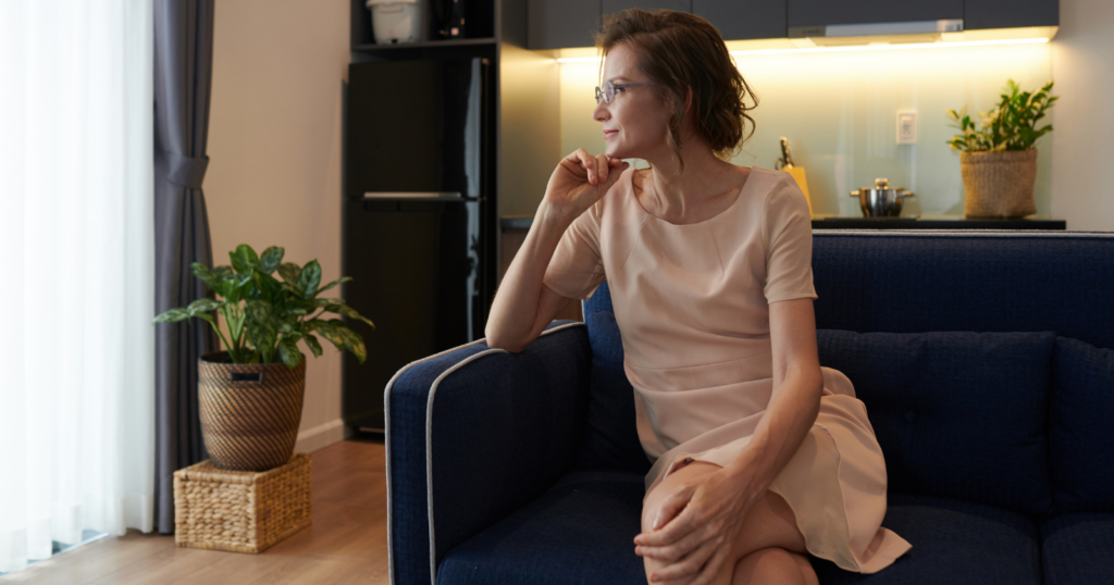 7 quiet signs someone has made real peace with getting older