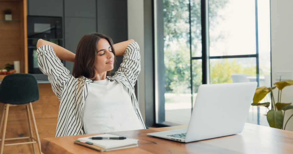 8 little signs someone has stopped competing with everyone around them