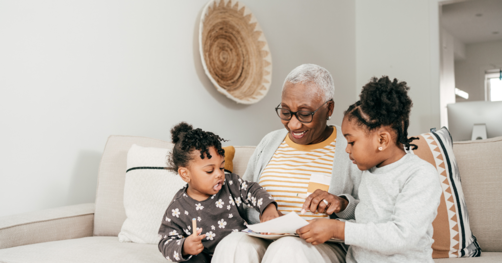 8 small habits of grandparents whose grandchildren actually look forward to visiting
