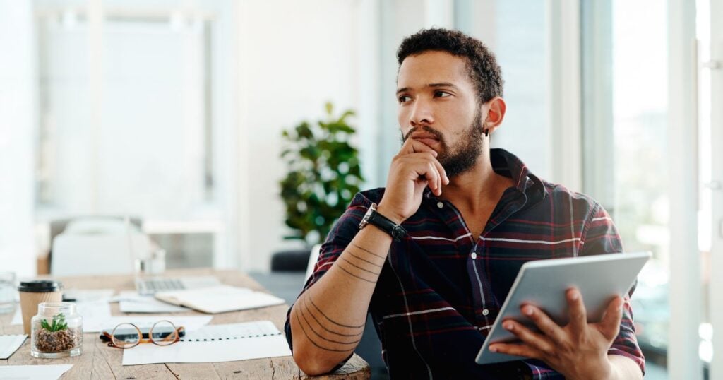 If you want to stop second-guessing every choice, say goodbye to these 8 habits