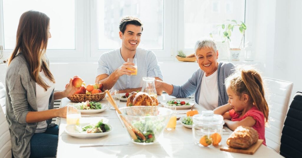 7 things people with genuinely warm in-law relationships tend not to do, even during conflict